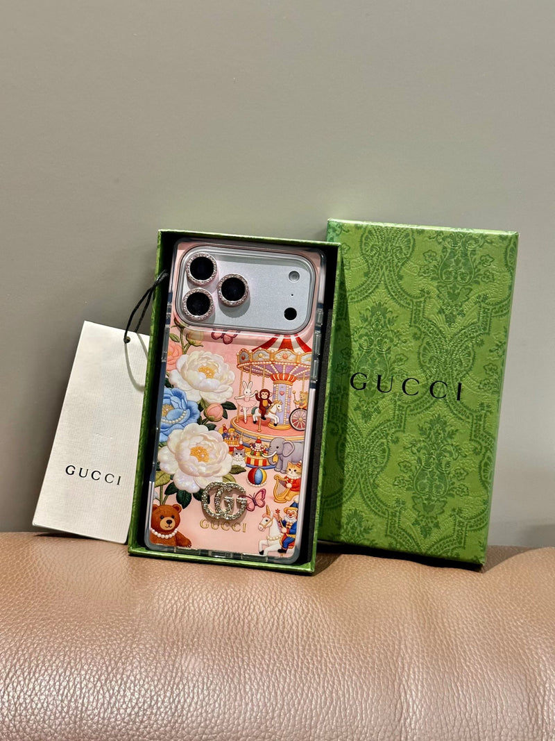 Gucci Print Clear Phone Case for iPhone 15-17 / Pro / Pro Max