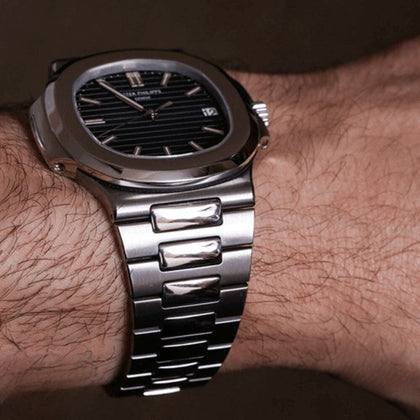 Patek Philippe Nautilus 'blue Gradient' Herrenarmbanduhr